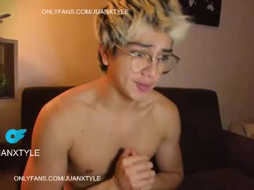 Juancamroom April 28, 2026 Chaturbate stream image