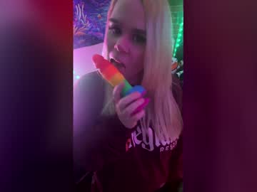 Nikkixxxslamms April 28, 2026 Chaturbate stream image