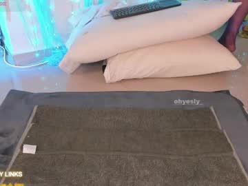 Ohyesly_ April 28, 2026 Chaturbate stream image