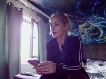 Blonde4pasion April 28, 2026 Chaturbate stream image