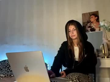 Elanepachelo April 28, 2026 Chaturbate stream image
