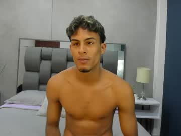 Vivian_Mucks April 29, 2026 Chaturbate stream image