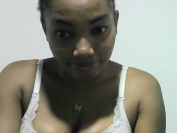 Sandrinn April 29, 2026 Chaturbate stream image