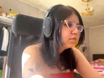 Lashandaandrachak April 29, 2026 Chaturbate stream image