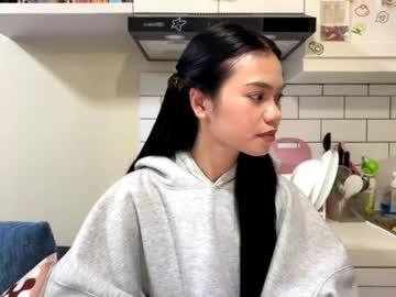 Suzannenightlinger April 29, 2026 Chaturbate stream image