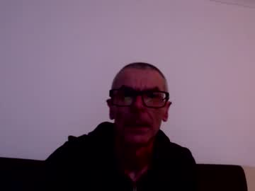 Lovepvclate40s April 29, 2026 Chaturbate stream image