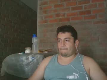 Builtfpleasure April 29, 2026 Chaturbate stream image