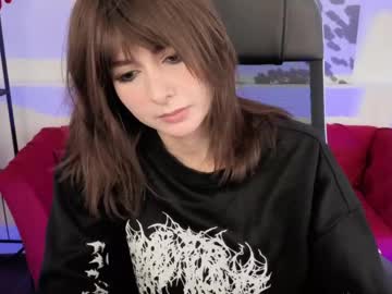 Crystallbloom April 30, 2026 Chaturbate stream image