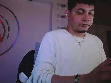 Yhan_Alvarez25 April 30, 2026 Chaturbate stream image