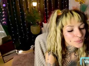 Vivvixenxx April 30, 2026 Chaturbate stream image