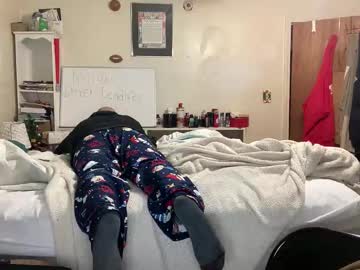 Bigbackmuscles1296 May 01, 2026 Chaturbate stream image