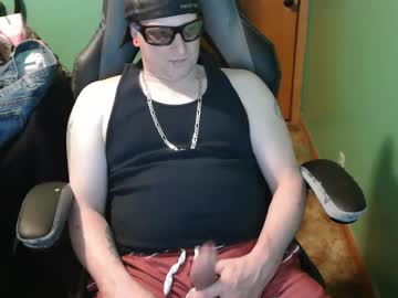 Edwardaims_2please May 01, 2026 Chaturbate stream image
