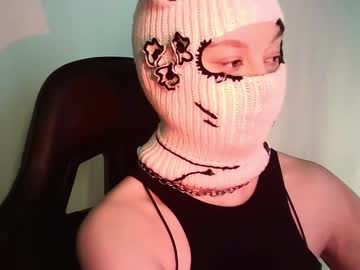 Renesme_Lusilia May 01, 2026 Chaturbate stream image