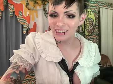 Larplikerae May 01, 2026 Chaturbate stream image
