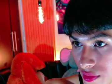 Carolinejesh May 01, 2026 Chaturbate stream image