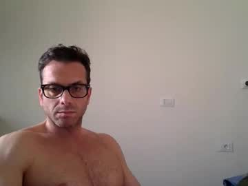 Roberpierre_Ho May 01, 2026 Chaturbate stream image