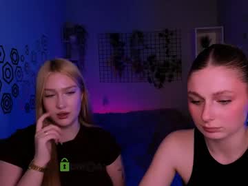 Playful_Sophie May 01, 2026 Chaturbate stream image