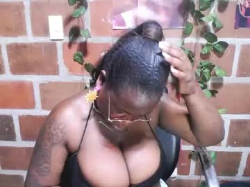 Roos_Veyker May 01, 2026 Chaturbate stream image