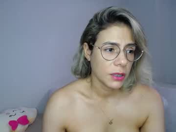 Candydowson1 May 01, 2026 Chaturbate stream image