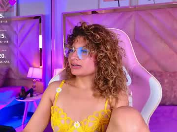 Emilyjonesss_ May 01, 2026 Chaturbate stream image