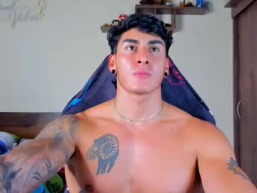 Taylor_Mclane1 May 01, 2026 Chaturbate stream image