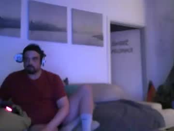 Menace2dennis May 01, 2026 Chaturbate stream image