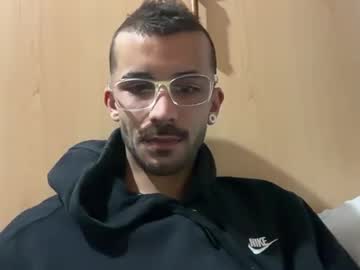 Tommydesirex May 01, 2026 Chaturbate stream image