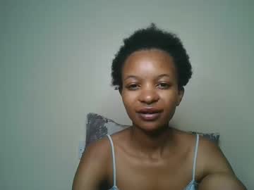 Petal_Palette May 01, 2026 Chaturbate stream image