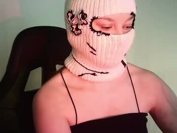 Renesme_Lusilia May 02, 2026 Chaturbate stream image
