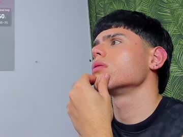 Nathaniel_Park May 02, 2026 Chaturbate stream image