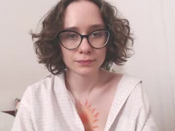 Sunshinehella May 02, 2026 Chaturbate stream image