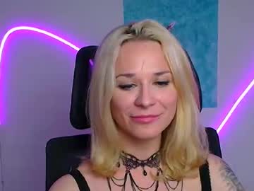 Moonsusanna May 02, 2026 Chaturbate stream image