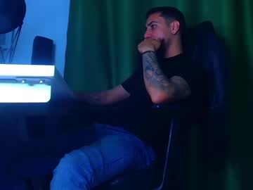 Andrewbanner May 02, 2026 Chaturbate stream image