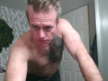 Dilfiguess1 May 03, 2026 Chaturbate stream image