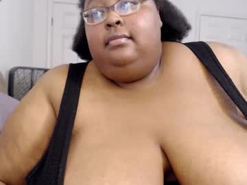 Loves_Aura May 03, 2026 Chaturbate stream image