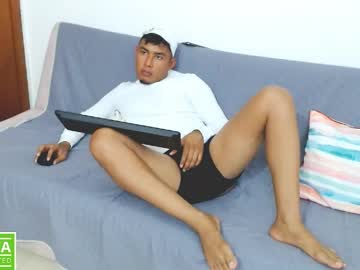 Denzel2603 May 03, 2026 Chaturbate stream image