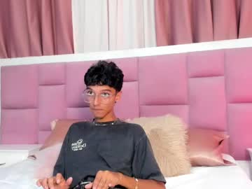 Dear_Teven May 03, 2026 Chaturbate stream image