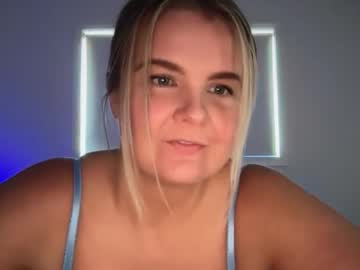 Peachyrose_ May 03, 2026 Chaturbate stream image