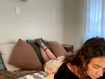Farmfreshmay May 03, 2026 Chaturbate stream image