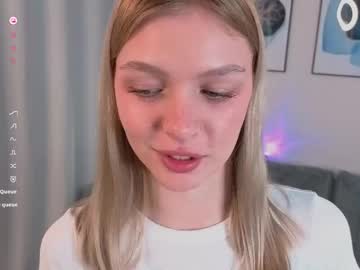 Pennywilliams May 03, 2026 Chaturbate stream image