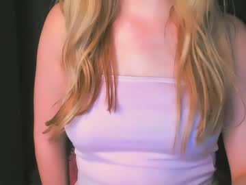 Luna1vibe May 03, 2026 Chaturbate stream image