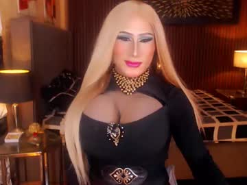 Queen_Horsecock May 03, 2026 Chaturbate stream image