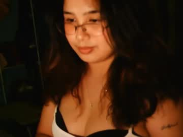 Bubbly2027 May 03, 2026 Chaturbate stream image