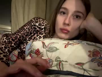 Missevelynglow May 03, 2026 Chaturbate stream image