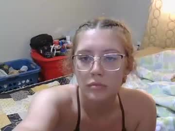 Kayleekakesnslim May 03, 2026 Chaturbate stream image