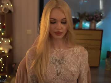 Manifreyja May 03, 2026 Chaturbate stream image