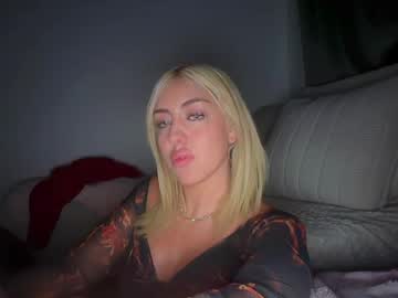 Irinanovnahs May 04, 2026 Chaturbate stream image