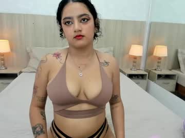 Lili_Lewis May 04, 2026 Chaturbate stream image