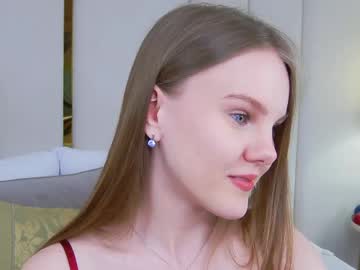 Lili_Lohan May 04, 2026 Chaturbate stream image