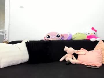 Devinesex May 04, 2026 Chaturbate stream image